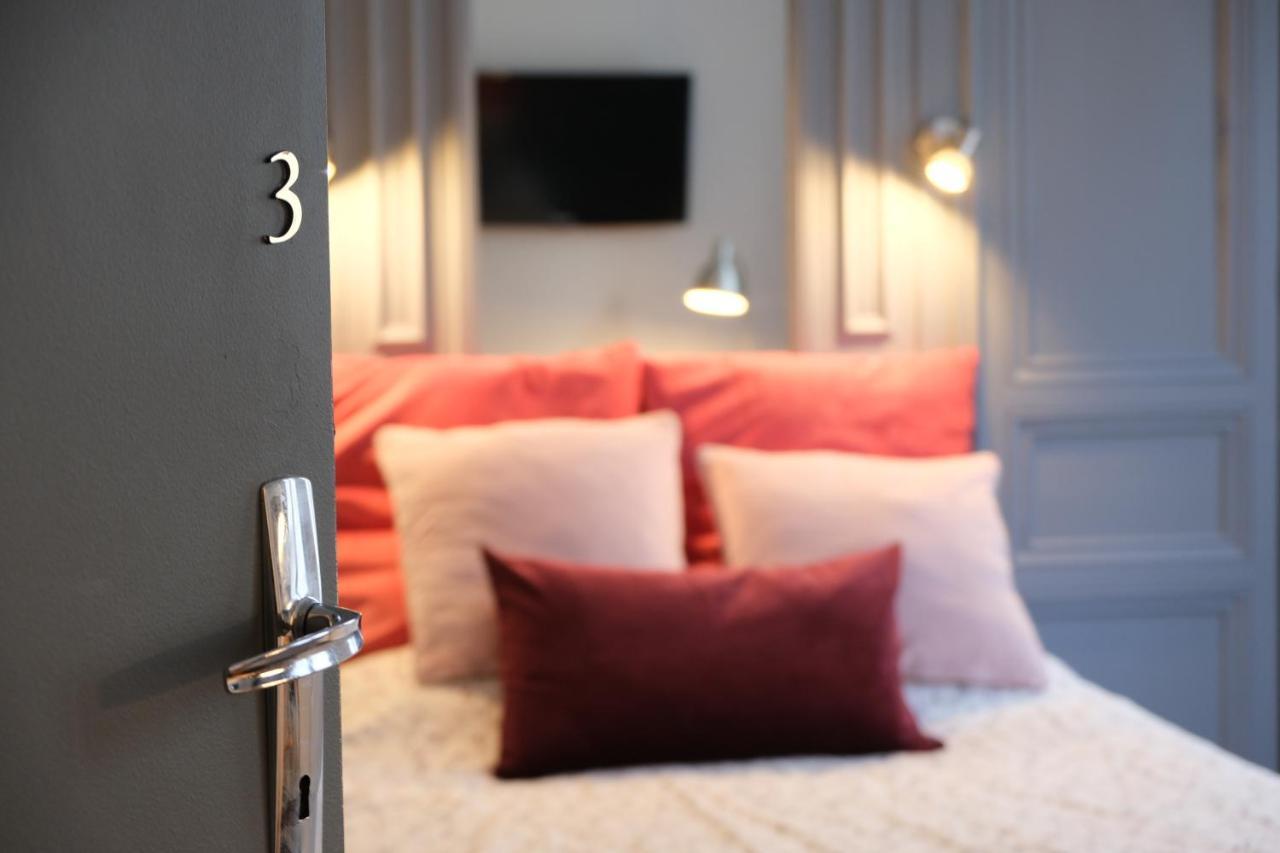 Townhouse Trouville - Appart'Hotel & Studios Exterior foto