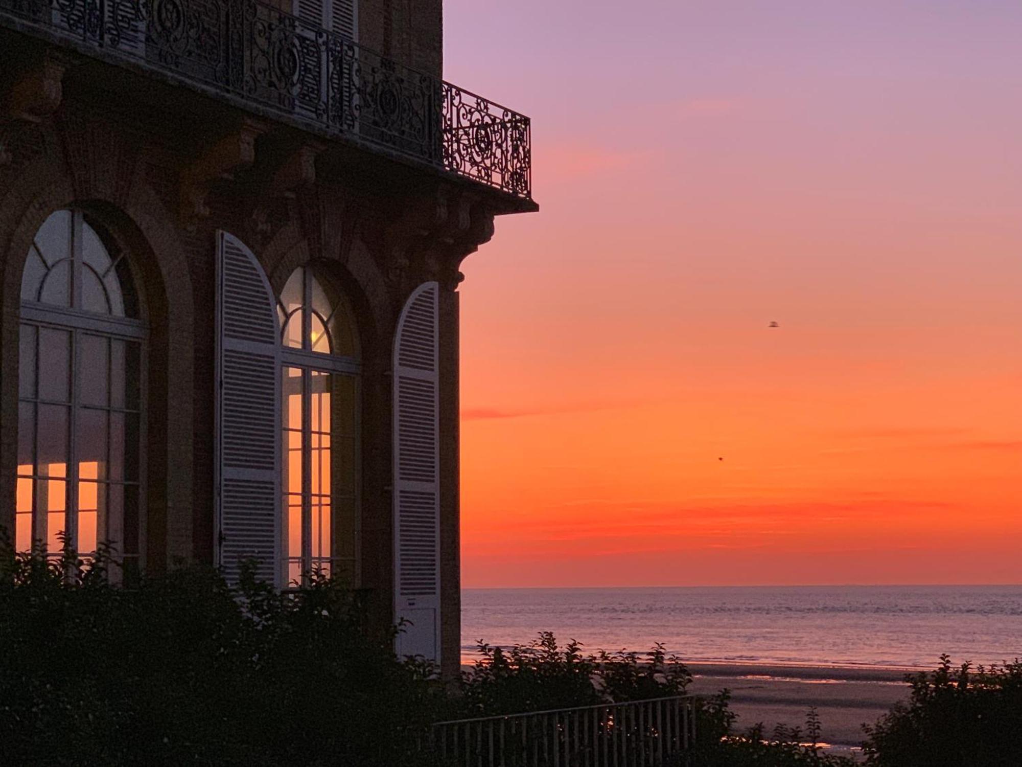 Townhouse Trouville - Appart'Hotel & Studios Exterior foto